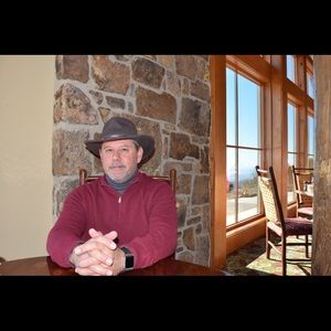 Meet your Posher, Kenny